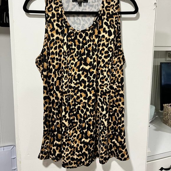 LEOPARD L&B TANK - Picture 2 of 2
